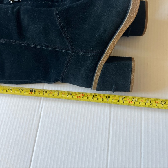 UGG 9 Women Kasen Tall Waterproof Sheepskin Lined Black Suede Heel Boots NWOT💖 - Picture 6 of 14